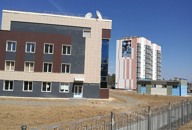Строительство детского сада, группа  многоэтажных домов