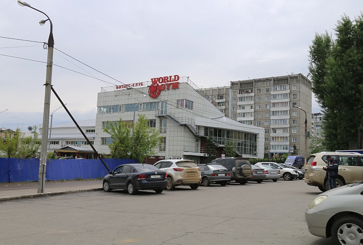 Фитнес клуб WORLD GYM
